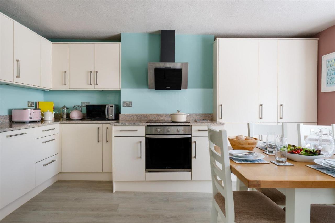 Gulls Rest - Charming Cottage In The Heart Of Historic Dartmouth Bagian luar foto